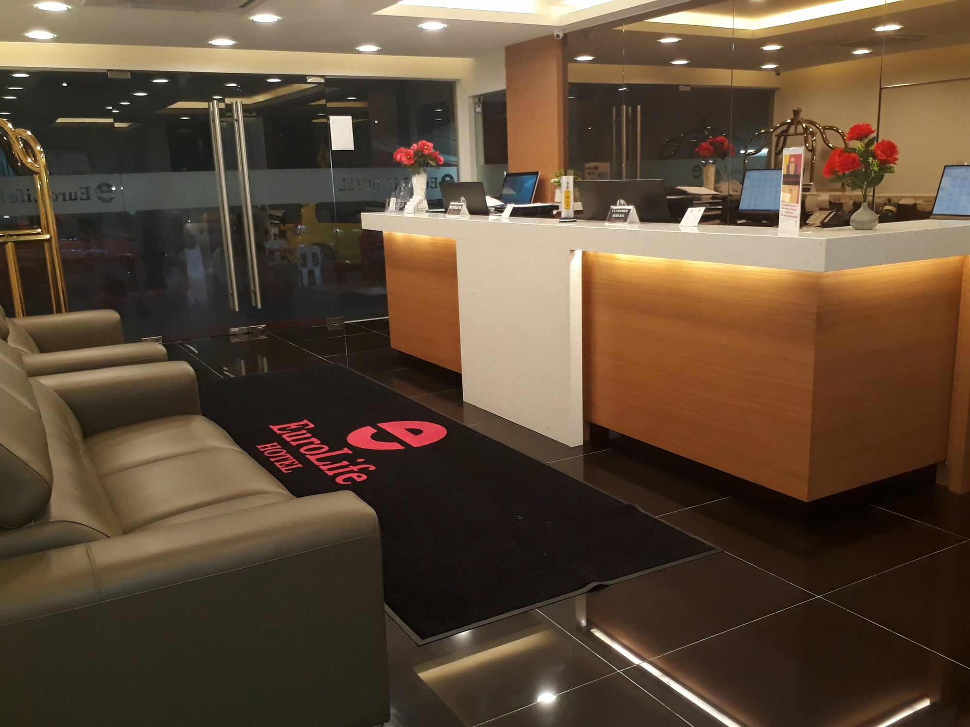Alaxis Hotel 3*